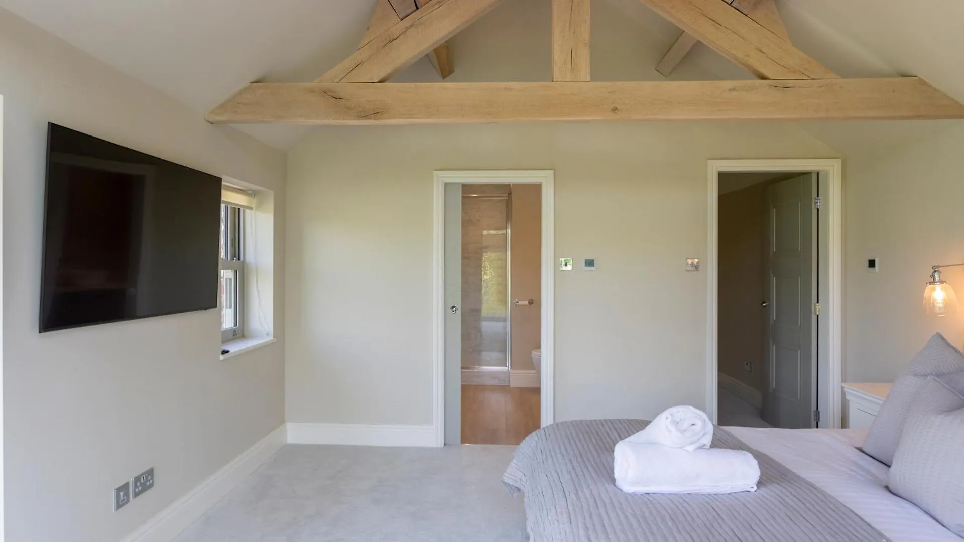Kist Accommodates Presents Glen View Retreat 里彭 0*,